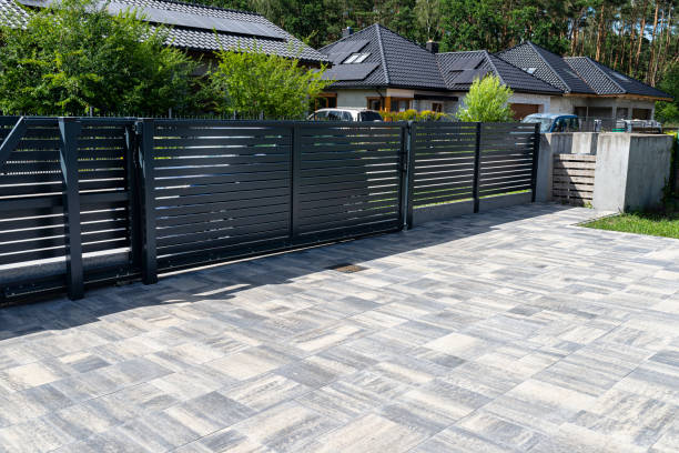 Best Driveway Pavers Near Me  in Holtsville, NY